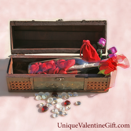 Purchase your Hearts and Roses Edition Treasure Chest online at uniquevalentinegift.com - Have a Special Valentine's Day