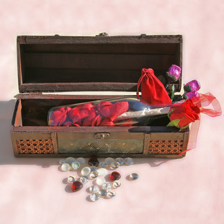 Hearts and Roses Treasure Chest